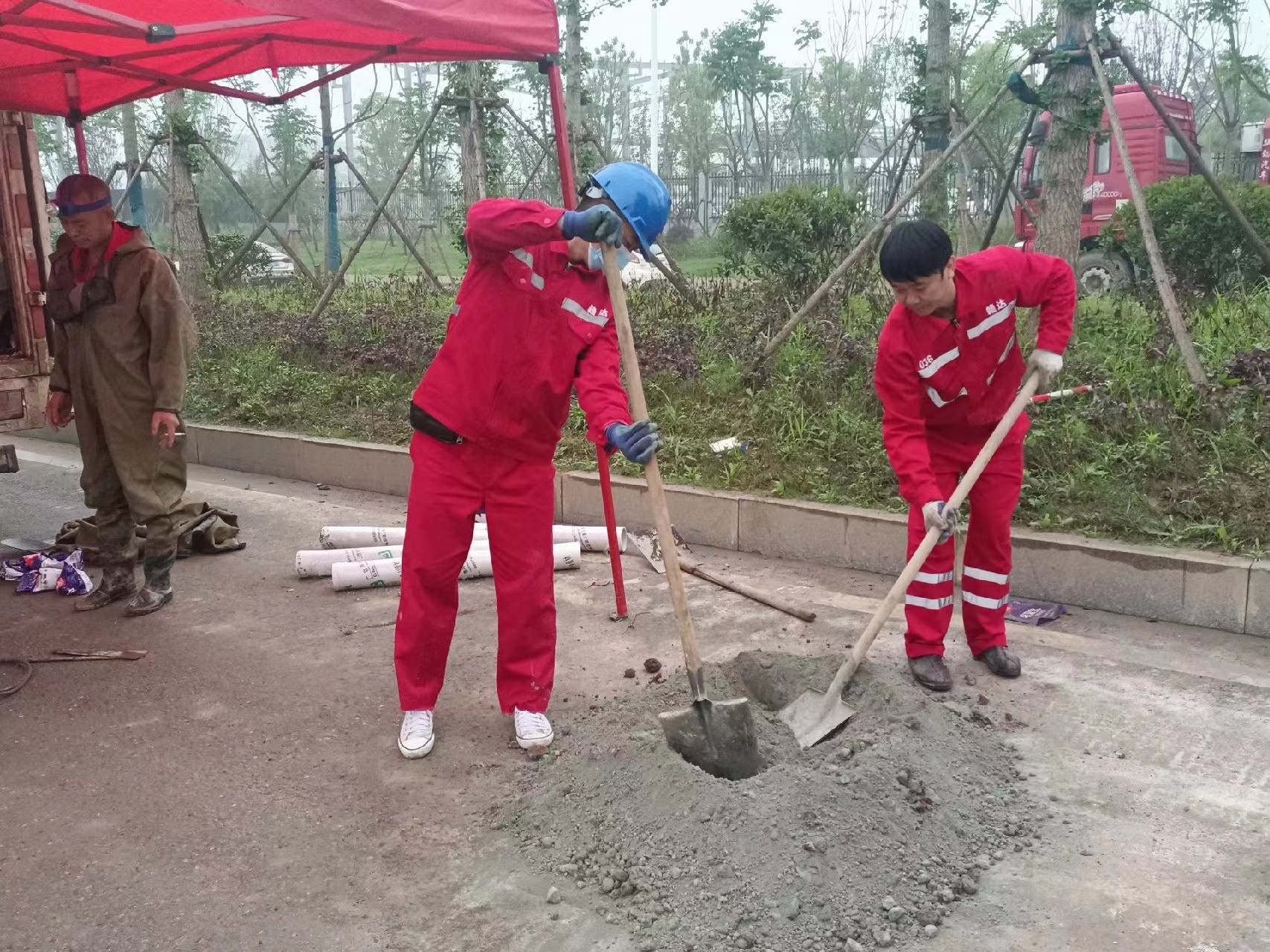 奉节管道疏通哪家好】及时进行市政管道清淤